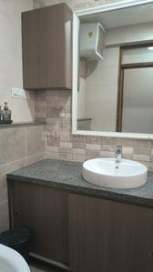Image of 2000 Sq.ft 3 BHK Apartment / Flat for rent in Richmond Town, Bengaluru for Rs. 160000