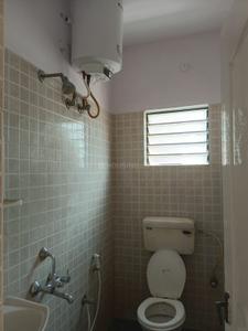 Bathroom Image of 600 Sq.ft 1 BHK Builder Floor for rent in JP Nagar Bengaluru for Rs. 18000