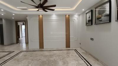 Living Room Image of 4300 Sq.ft 5 BHK Builder Floor for sale in Kaushambi Ghaziabad for Rs. 47500000