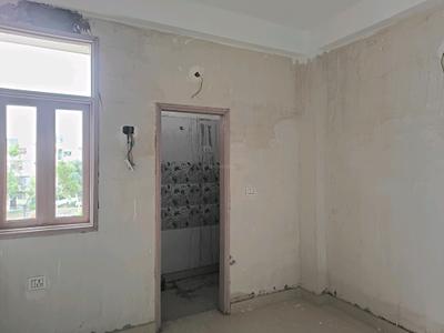 Bedroom Image of 750 Sq.ft 2 BHK Builder Floor for sale in DLF Ankur Vihar Ghaziabad for Rs. 2175222
