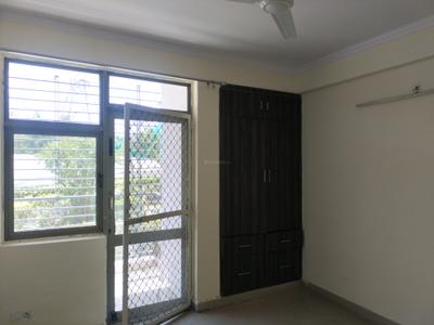 Bedroom Image of 1563 Sq.ft 3 BHK Apartment / Flat for sale in Amrapali Pan Oasis, Sector 70 Noida for Rs. 17470500