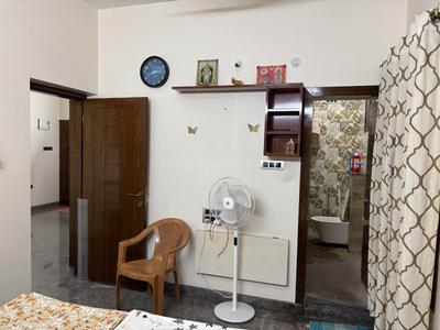 Bedroom Image of 2400 Sq.ft 4 BHK Independent House for rent in Vidyaranyapura Bengaluru for Rs. 55000