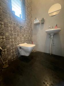 Bathroom Image of 605 Sq.ft 1 BHK Apartment / Flat for sale in Bhandup East Mumbai for Rs. 9900000