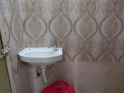 Bathroom Image of 650 Sq.ft 1 BHK Apartment / Flat for sale in Ashiana Elite Residency, Ulwe Navi Mumbai for Rs. 6000000