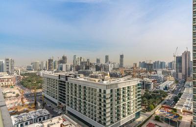 Balcony Image of 1076 Sq.ft 2 BHK Apartment / Flat for sale in Jumeirah Village Dubai for Rs. 39148170