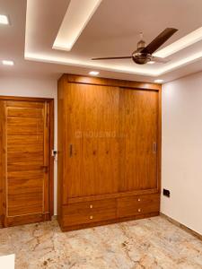Bedroom Image of 3150 Sq.ft 3 BHK Builder Floor for rent in Sector 14 Faridabad for Rs. 80000