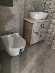 Bedroom One Image of 2100 Sq.ft 3 BHK Apartment / Flat for sale in CGHS Shree Kripaluji Apartment, Sector 52 Gurgaon for Rs. 26500000