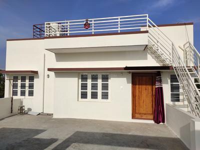 1 BHK Independent House