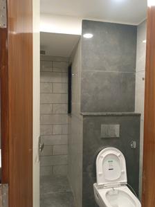 Bedroom One Image of 1000 Sq.ft 3 BHK Builder Floor for sale in Janakpuri New Delhi for Rs. 18500000