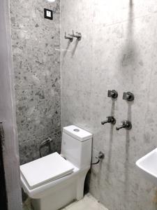Bedroom One Image of 538 Sq.ft 2 BHK Builder Floor for sale in Mahavir Enclave New Delhi for Rs. 5000000