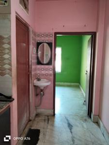 Kitchen Image of 854 Sq.ft 2 BHK Builder Floor for sale in Regent Estate, Bijoygarh Kolkata for Rs. 3200000