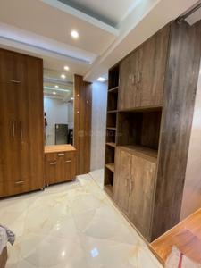 Bedroom Image of 650 Sq.ft 1 RK Studio for rent in Moti Nagar New Delhi for Rs. 24500