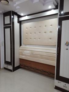 Bedroom Image of 900 Sq.ft 2 BHK Builder Floor for rent in Mahavir Enclave New Delhi for Rs. 25000