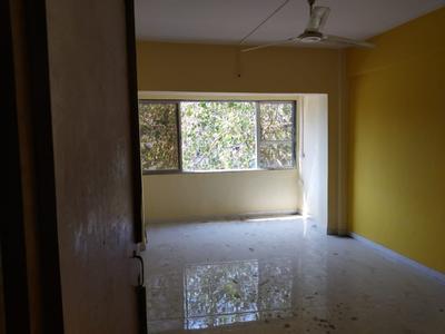 Hall Image of 1100 Sq.ft 2 BHK Apartment / Flat for sale in Juhu Mumbai for Rs. 35000000