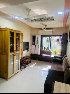 Hall Image of 650 Sq.ft 1 BHK Apartment / Flat for sale in Chembur Mumbai for Rs. 12000000