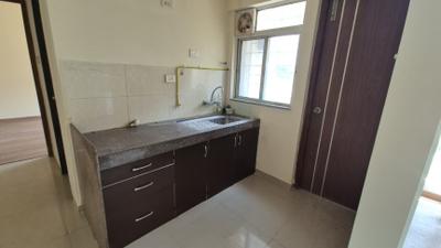 Kitchen Image of 682 Sq.ft 1 BHK Apartment / Flat for rent in Gera Park View 1, Kharadi Pune for Rs. 27000