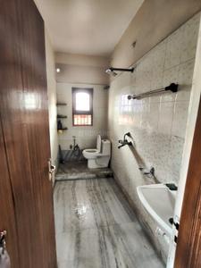Bathroom Image of 1284 Sq.ft 2 BHK Apartment / Flat for rent in Kanka Ranchi for Rs. 17500