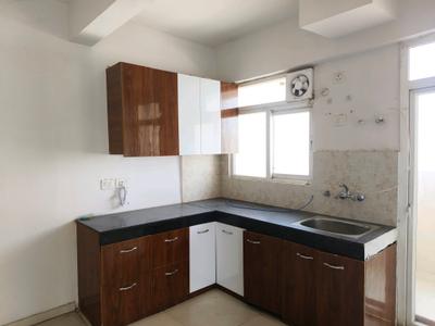 Kitchen Image of 1000 Sq.ft 2 BHK Apartment / Flat for sale in Signature Global The Millennia, Sector 37D Gurgaon for Rs. 7250000