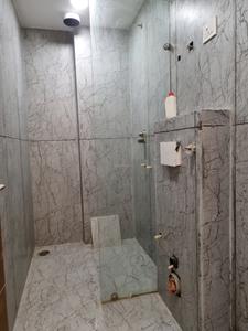 Common Bathroom Image of 810 Sq.ft 3 BHK Apartment / Flat for sale in Grover Elegant Floors by Grover Builders, Dwarka Mor New Delhi for Rs. 4600001