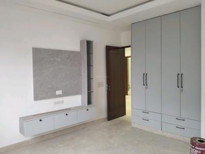 Bedroom Image of 2000 Sq.ft 6 BHK Builder Floor for sale in Rohini Sector 28 New Delhi for Rs. 20100000