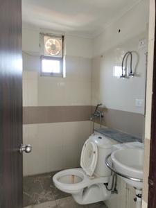 Bedroom One Image of 996 Sq.ft 2 BHK Apartment / Flat for rent in Amrapali Pan Oasis, Sector 70 Noida for Rs. 29500