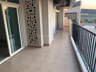 Balcony Image of 4500 Sq.ft 4 BHK Apartment / Flat for sale in Parx Laureate, Sector 108 Noida for Rs. 90000000
