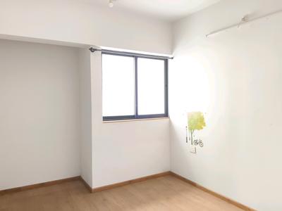 Bedroom Image of 1200 Sq.ft 3 BHK Apartment / Flat for sale in Lodha Palava Lakeside A To H, Palava Phase 2 Thane for Rs. 6700000