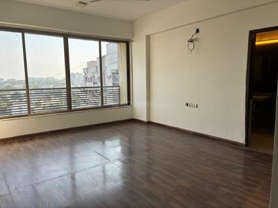 Bedroom Image of 3770 Sq.ft 4 BHK Apartment / Flat for rent in Aaryavart Skies, Ambawadi Ahmedabad for Rs. 90000