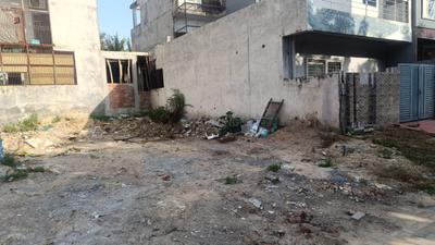 Image of 100 Sq.ft Residential Plot / Land for sale in Gaur Yamuna City, Yeida, Greater Noida for Rs. 12000000