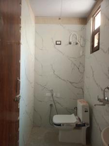 Common Bathroom Image of 1500 Sq.ft 3 BHK Apartment / Flat for sale in Krishna Elite Homes, Noida Extension Greater Noida for Rs. 5850000
