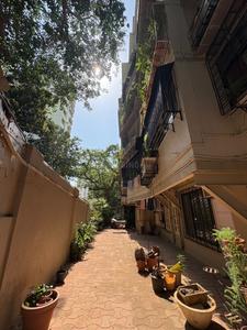 Balcony Image of 1500 Sq.ft 2 BHK Apartment / Flat for sale in Shyam NiwasSociety, Cumballa Hill Mumbai for Rs. 50000000