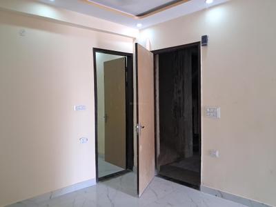 Living Room Image of 1050 Sq.ft 2 BHK Apartment / Flat for sale in Sector 74 Noida for Rs. 4300000