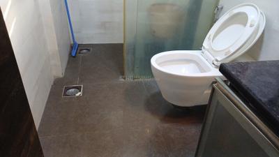 Image of 1200 Sq.ft 3 BHK Apartment / Flat for rent in Vastu Tower, Malad West, Mumbai for Rs. 125000