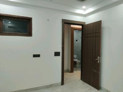 Bedroom Image of 1300 Sq.ft 3 BHK Apartment / Flat for sale in Lal Kuan Ghaziabad for Rs. 5865000