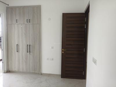 Bedroom Image of 1680 Sq.ft 3.5 BHK Builder Floor for rent in Smartworld Orchard, Sector 61 Gurgaon for Rs. 56000