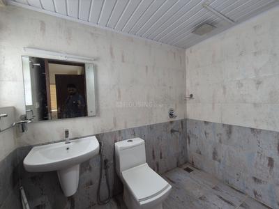 Bathroom Image of 1290 Sq.ft 2 BHK Apartment / Flat for rent in Palazhi Kozhikode for Rs. 55000