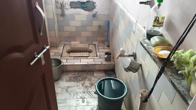 Bathroom Image of 500 Sq.ft 1 BHK Apartment / Flat for sale in Bhakti Nagar Rajkot for Rs. 1000000