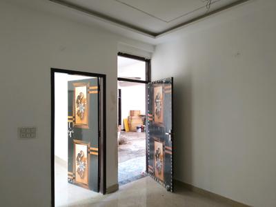 Living Room Image of 750 Sq.ft 2 BHK Builder Floor for sale in DLF Ankur Vihar Ghaziabad for Rs. 2420003