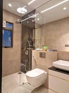 Common Bathroom Image of 1600 Sq.ft 4 BHK Builder Floor for rent in Chembur Mumbai for Rs. 145000