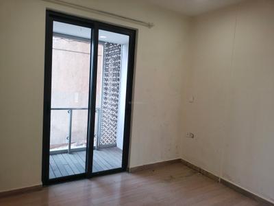 Bedroom Image of 732 Sq.ft 2 BHK Apartment / Flat for sale in Rathod Ratan Address, Prabhadevi Mumbai for Rs. 37500000