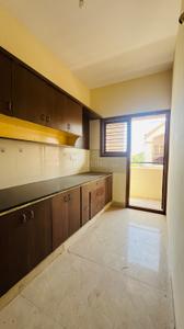 Kitchen Image of 1010 Sq.ft 2 BHK Apartment / Flat for rent in Halasuru Bengaluru for Rs. 36000