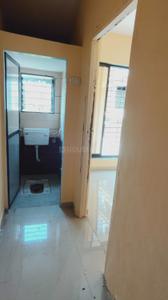 Bathroom Image of 585 Sq.ft 1 BHK Apartment / Flat for sale in Maitri Park, Thane East Thane for Rs. 1850000