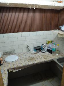 Kitchen Image of 450 Sq.ft 1 BHK Apartment / Flat for rent in Paschim Vihar New Delhi for Rs. 13000