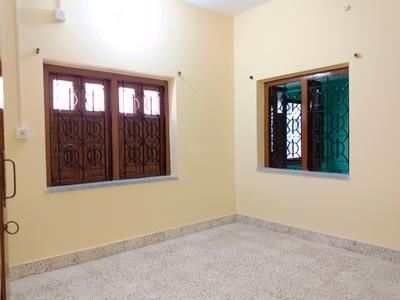 Bedroom Image of 1000 Sq.ft 3 BHK Independent House for rent in Paschim Putiary Kolkata for Rs. 15000