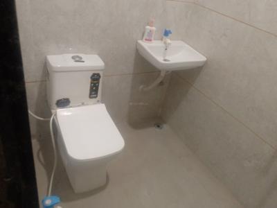 Bathroom Image of 680 Sq.ft 1 BHK Apartment / Flat for rent in Sangeeta Bagdi Sapna Sangeeta Residency, Musakhedi Indore for Rs. 12000
