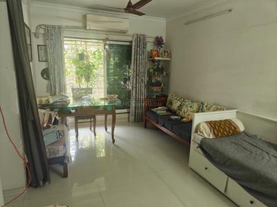 Hall Image of 670 Sq.ft 2 BHK Apartment / Flat for sale in Vile Parle East Mumbai for Rs. 26000000