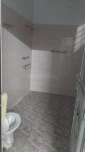 Bathroom Image of 1400 Sq.ft 1 BHK Builder Floor for rent in Gomti Nagar Lucknow for Rs. 14000