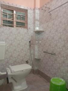 Common Bathroom Image of 650 Sq.ft 2 BHK Apartment / Flat for rent in Dum Dum Cantonment Kolkata for Rs. 12450