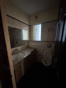 Bathroom Image of 1660 Sq.ft 3 BHK Apartment / Flat for sale in Dasnac The Jewel, Sector 75 Noida for Rs. 25000000