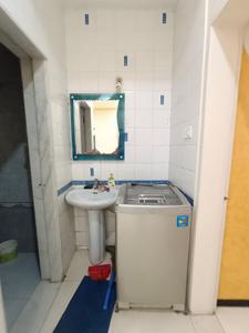 Bathroom Image of 1500 Sq.ft 3 BHK Apartment / Flat for rent in Nigdi Pune for Rs. 40000